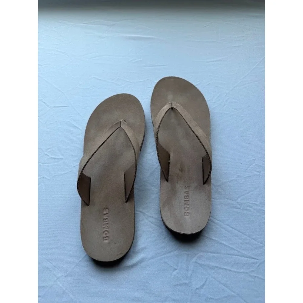 Bombas leather flip